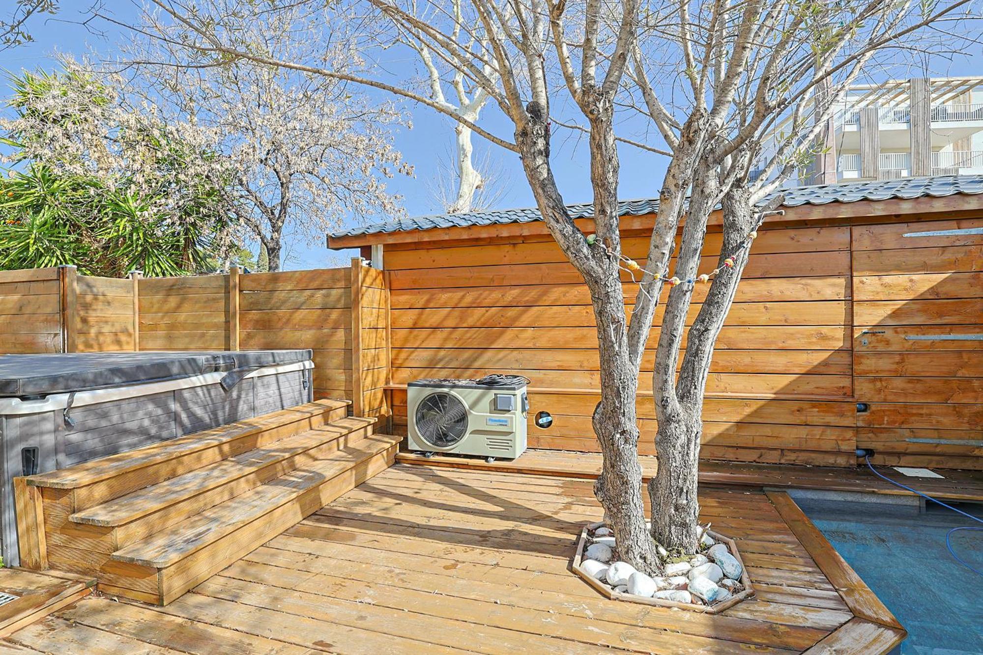 Maison Avec Piscine Et Jacuzzi Proche Des Plages Tolone Esterno foto