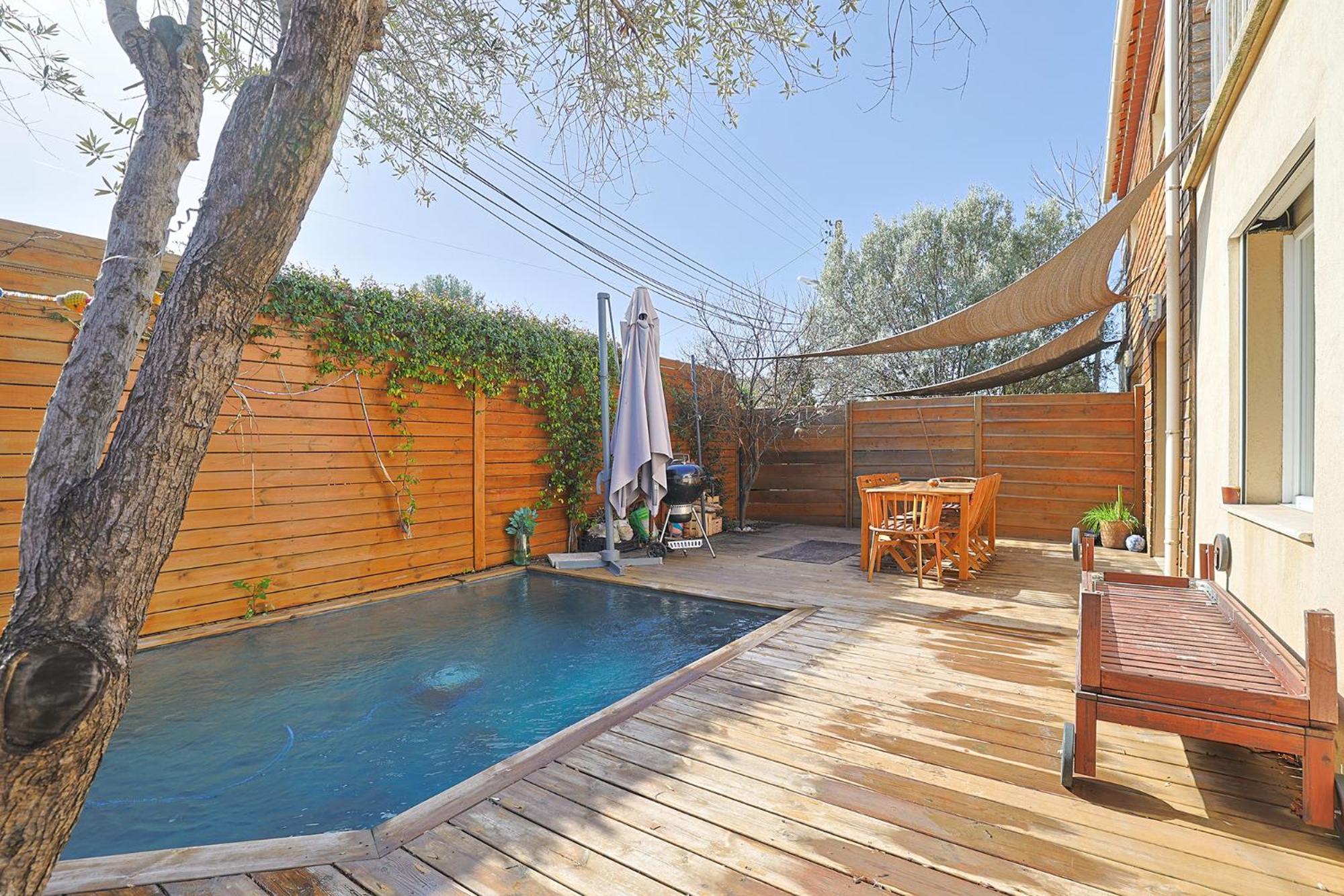 Maison Avec Piscine Et Jacuzzi Proche Des Plages Tolone Esterno foto